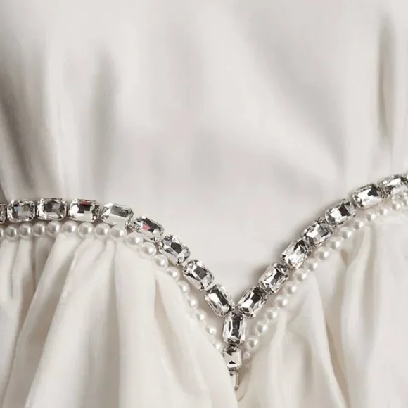 Nana Jacqueline Sienna Halter Bubble Hem Jumpsuit in White - Picture 8 of 16